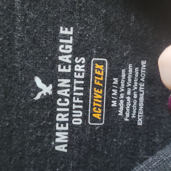 American Eagle Active Flex Tee - Picture 3 of 3